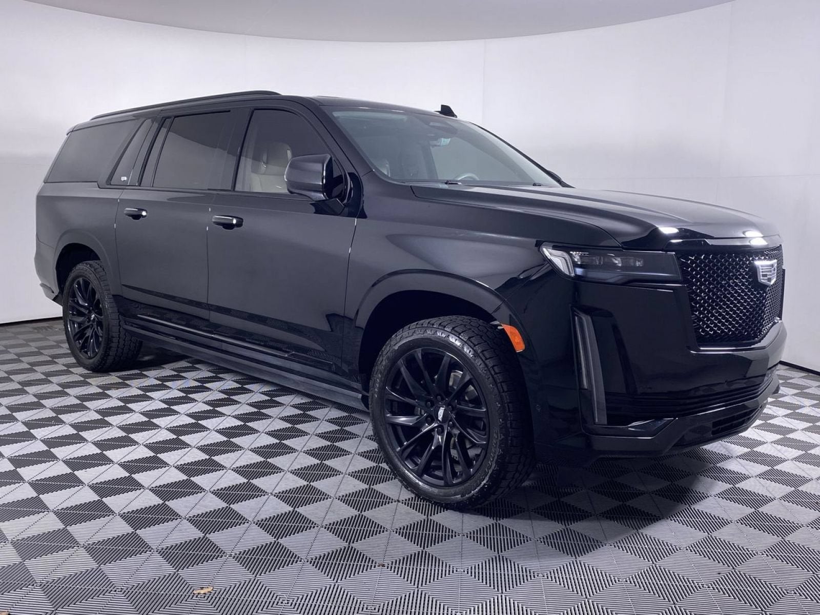 2024 Cadillac Escalade ESV Sport Platinum