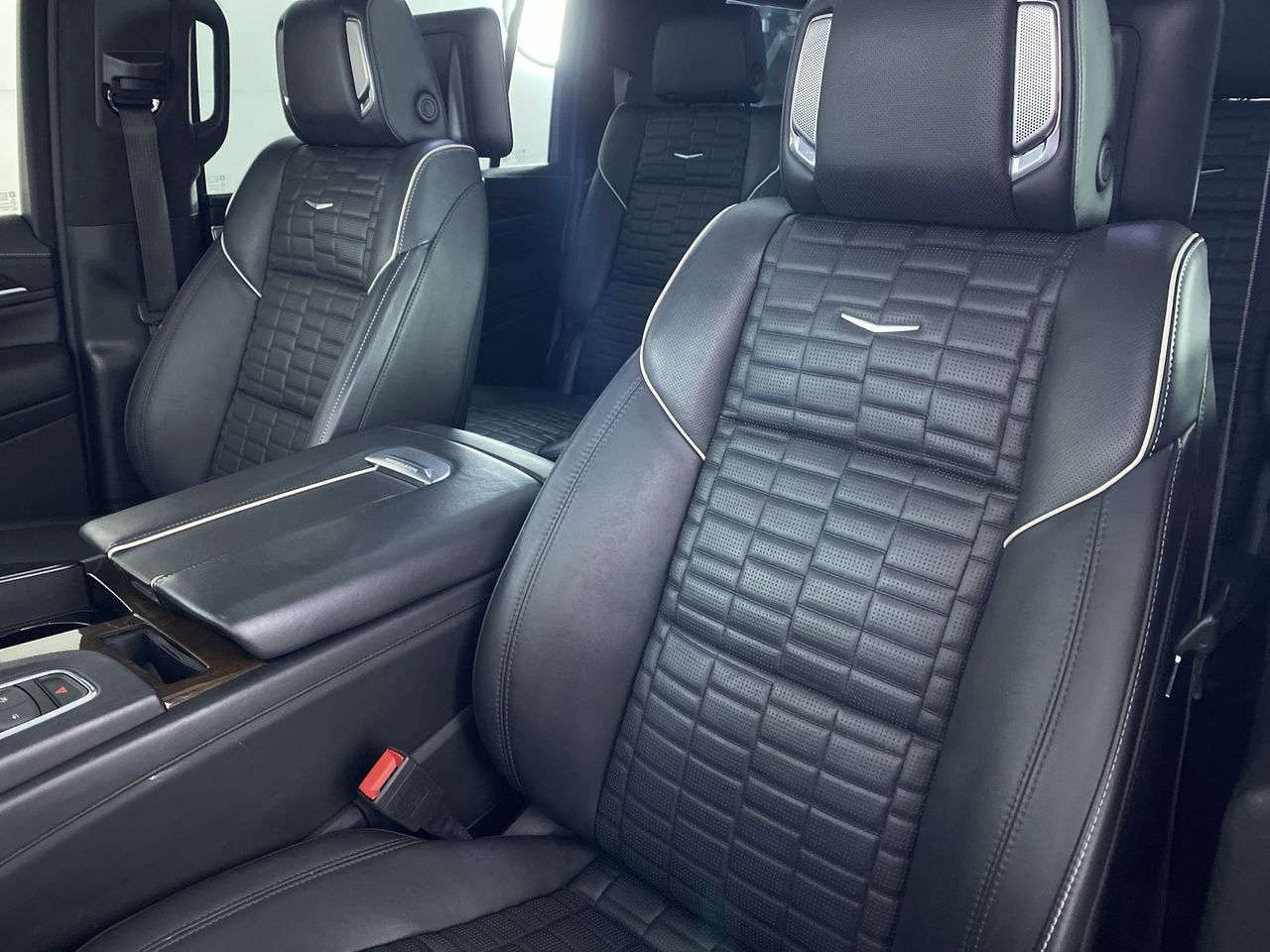 2022 Cadillac Escalade ESV Sport Platinum