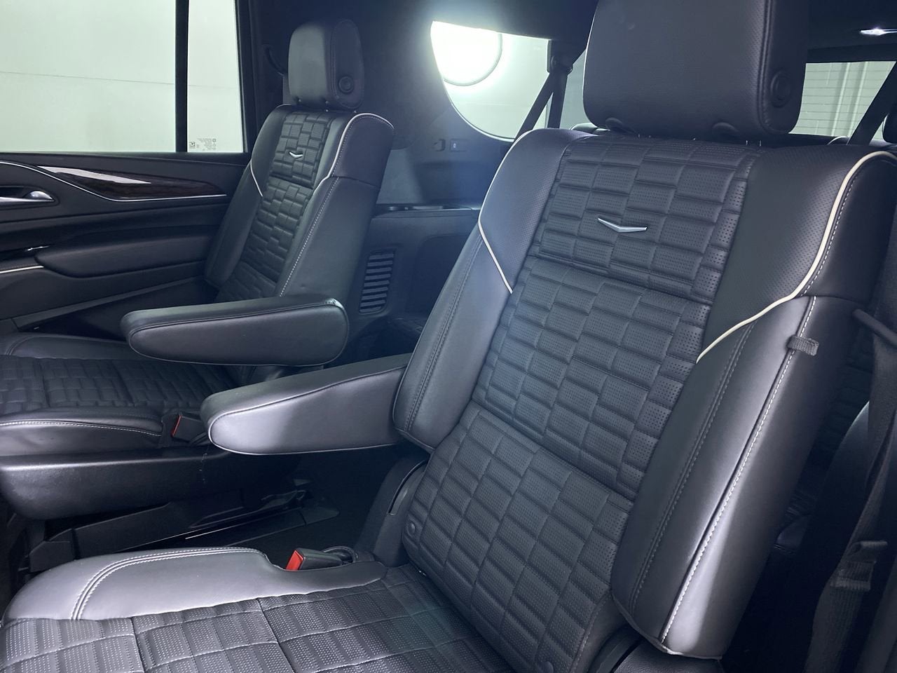 2022 Cadillac Escalade ESV Sport Platinum