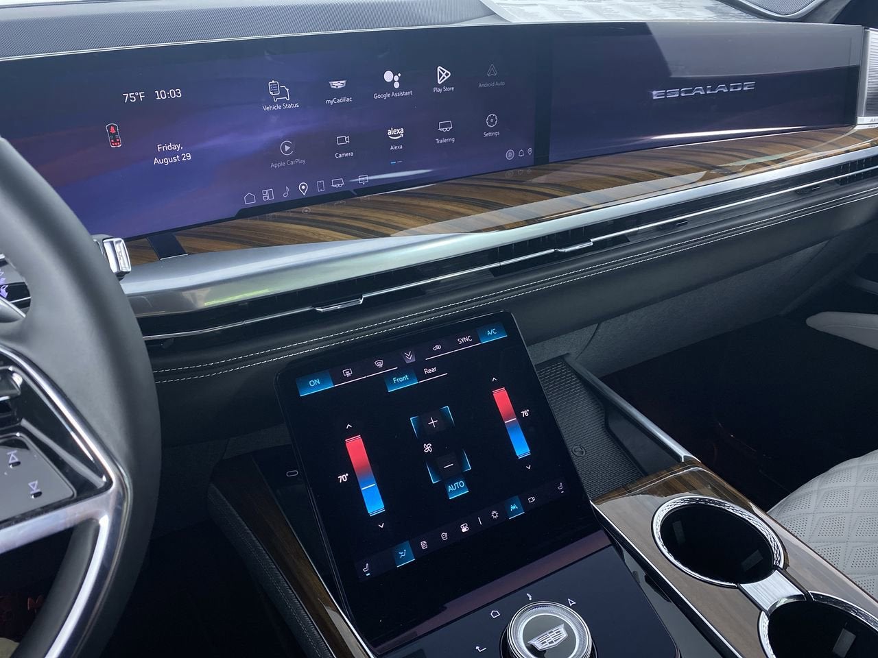 2025 Cadillac Escalade Sport Platinum