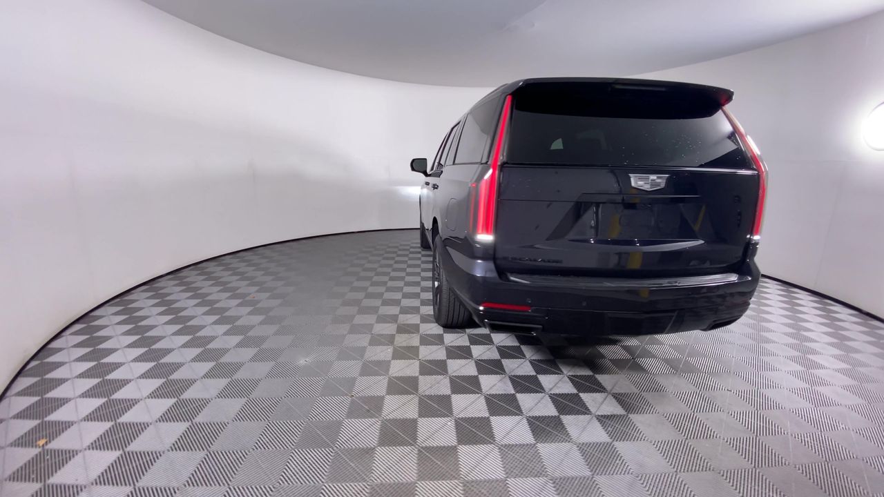 2025 Cadillac Escalade Sport Platinum