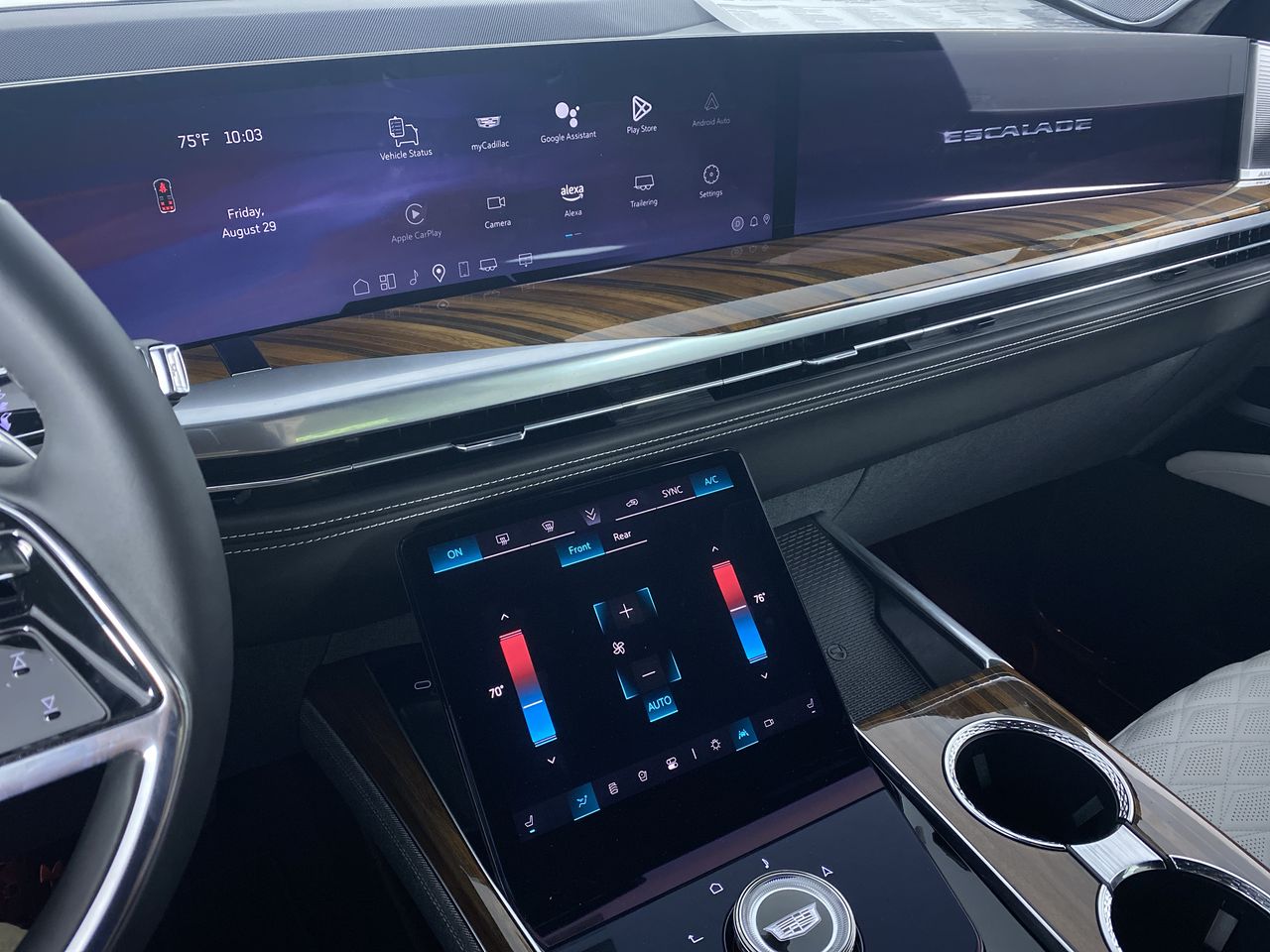 2025 Cadillac Escalade Sport Platinum