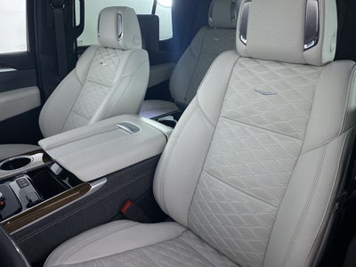 2025 Cadillac Escalade Sport Platinum