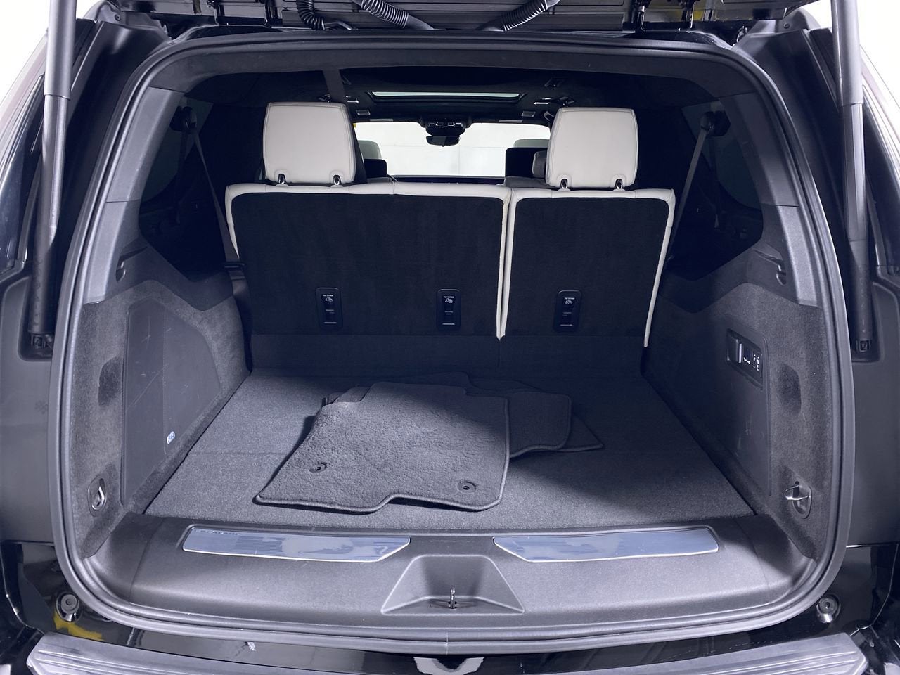 2025 Cadillac Escalade ESV Sport Platinum