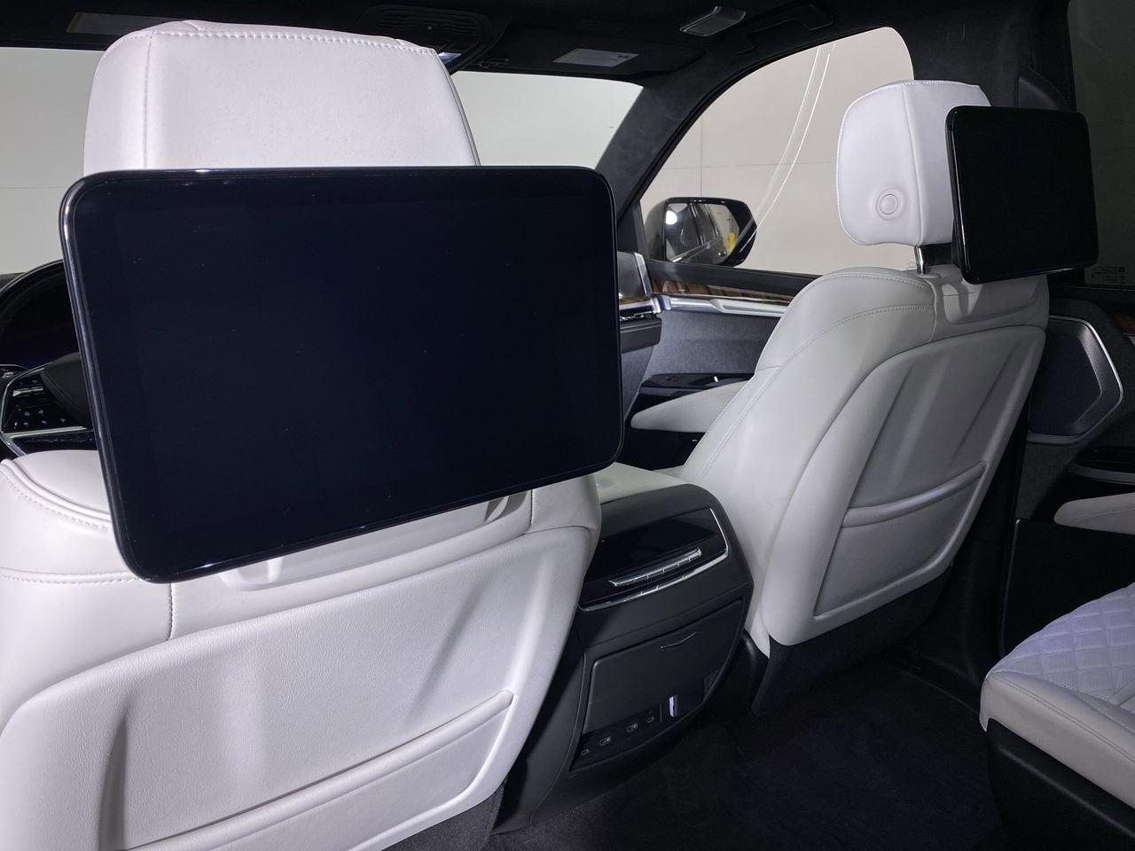 2025 Cadillac Escalade ESV Sport Platinum