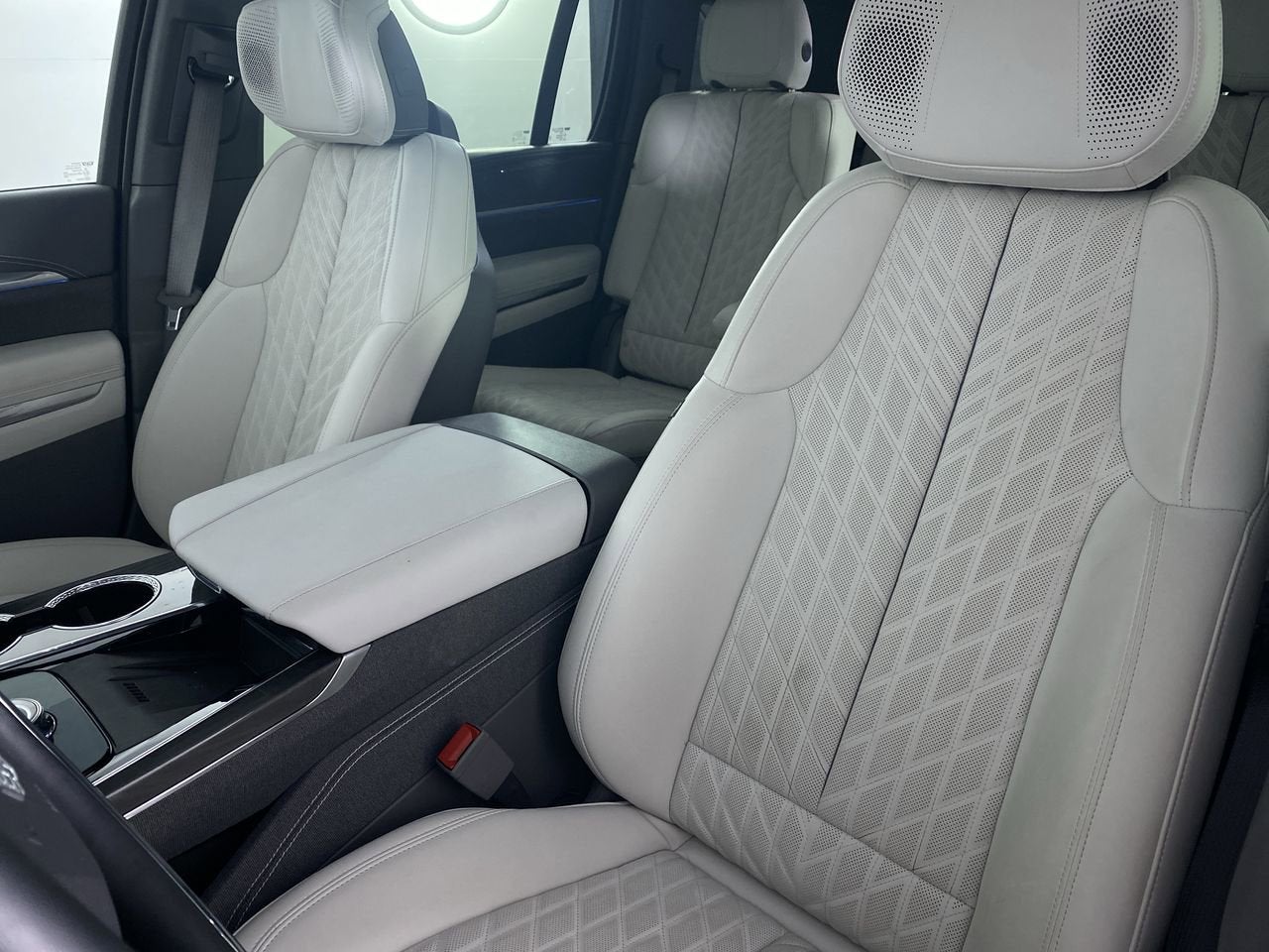 2025 Cadillac ESCALADE IQ Sport 1