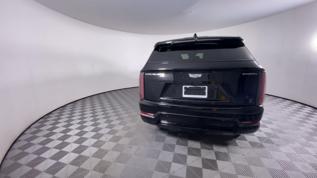 2025 Cadillac ESCALADE IQ Sport 2