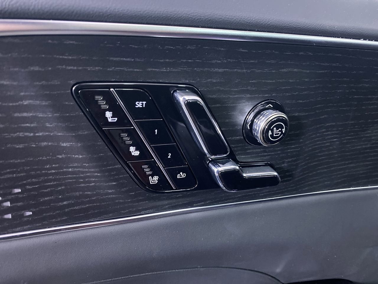 2026 Cadillac LYRIQ V-Series Premium