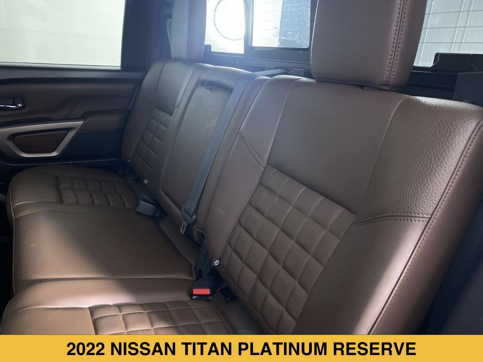 2022 Nissan TITAN Crew Cab Platinum Reserve 4x4