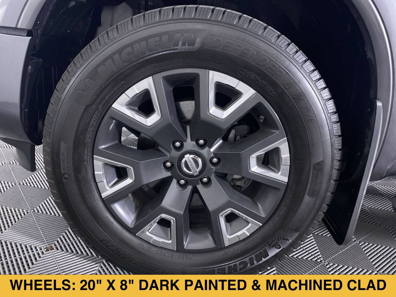 2022 Nissan TITAN Crew Cab Platinum Reserve 4x4