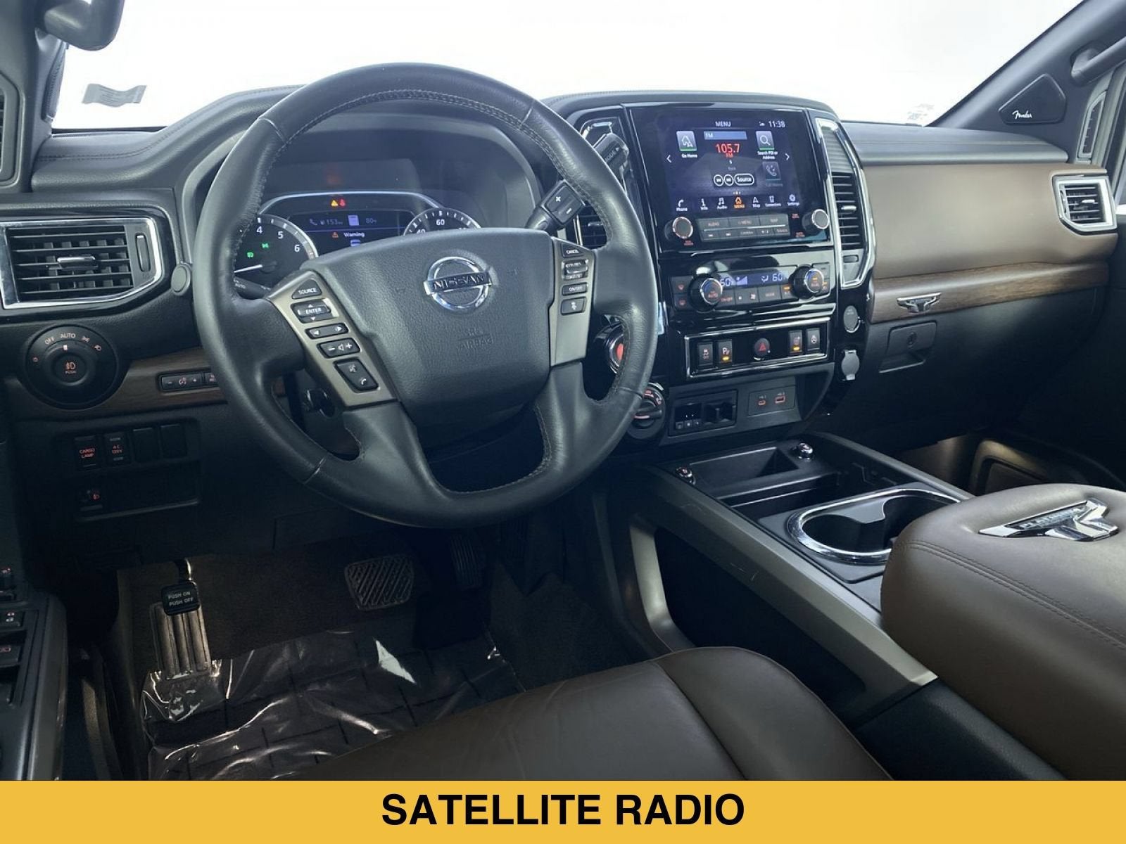 2022 Nissan TITAN Crew Cab Platinum Reserve 4x4