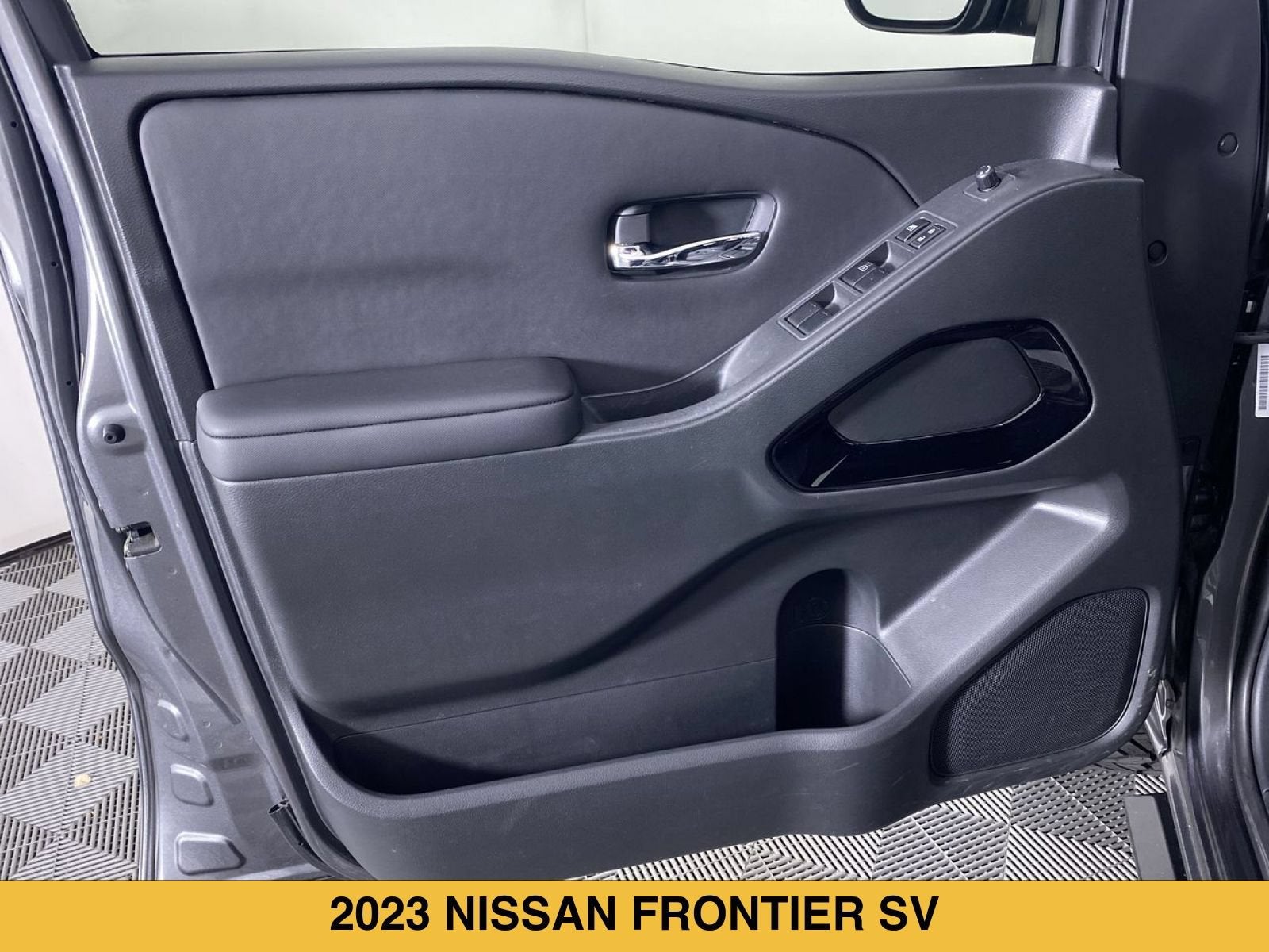 2023 Nissan Frontier Crew Cab SV 4x4