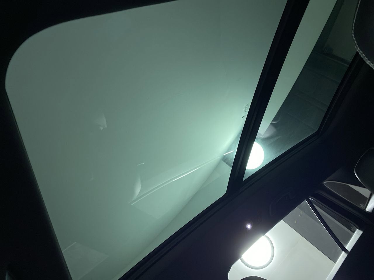 2021 Volkswagen Atlas Cross Sport 3.6L V6 SE w/Technology R-Line