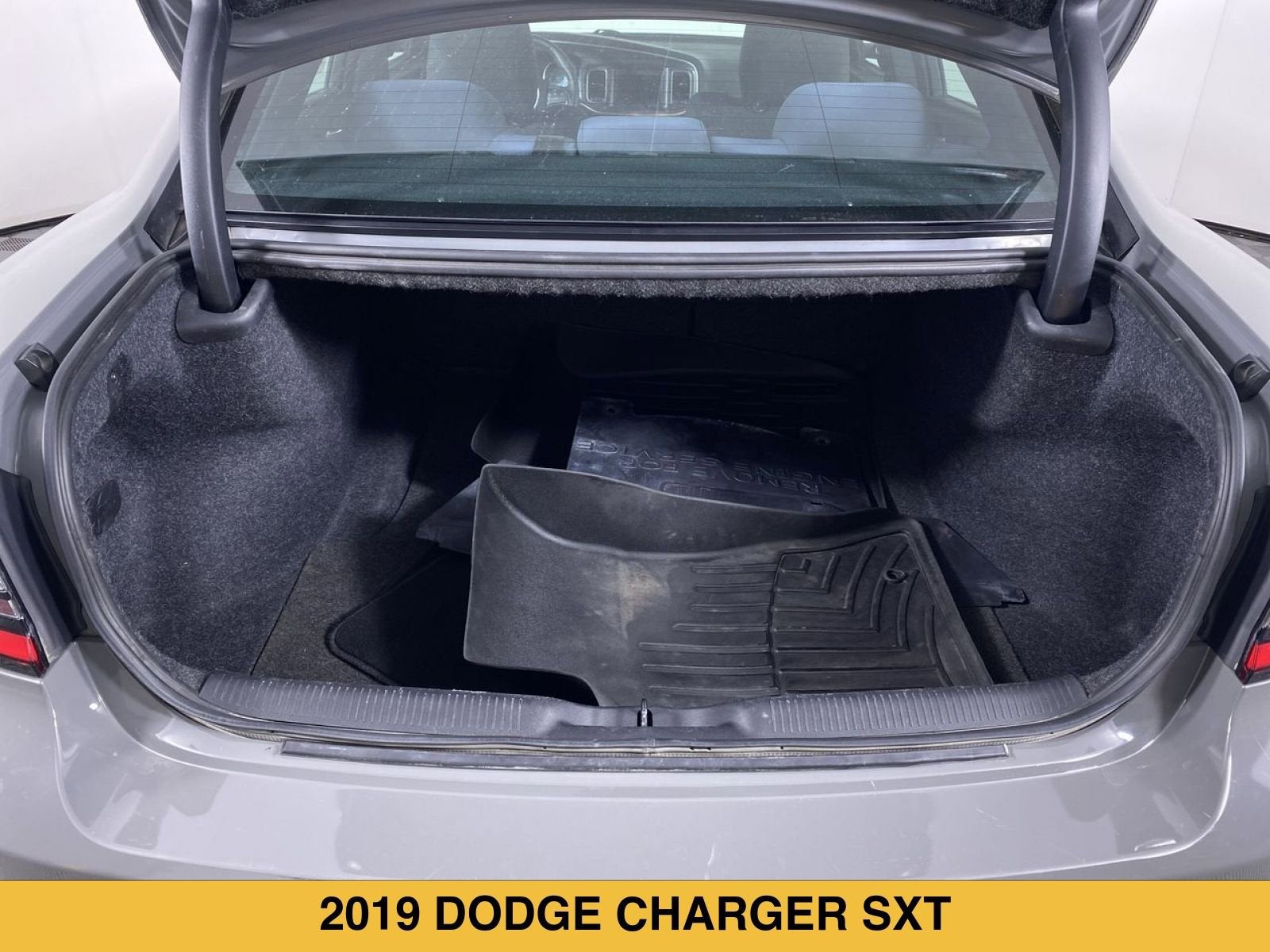 2019 Dodge Charger SXT RWD