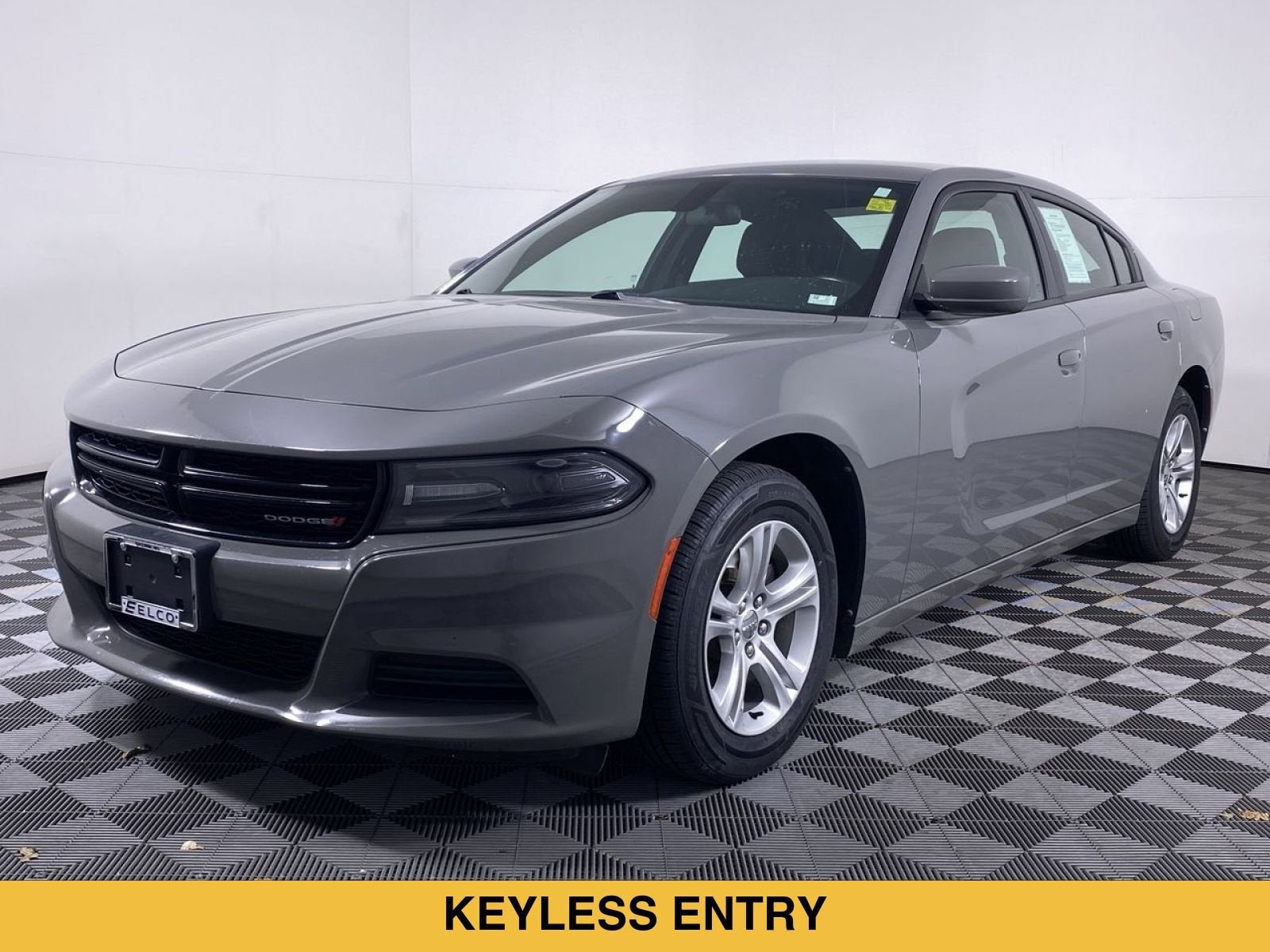 2019 Dodge Charger SXT RWD