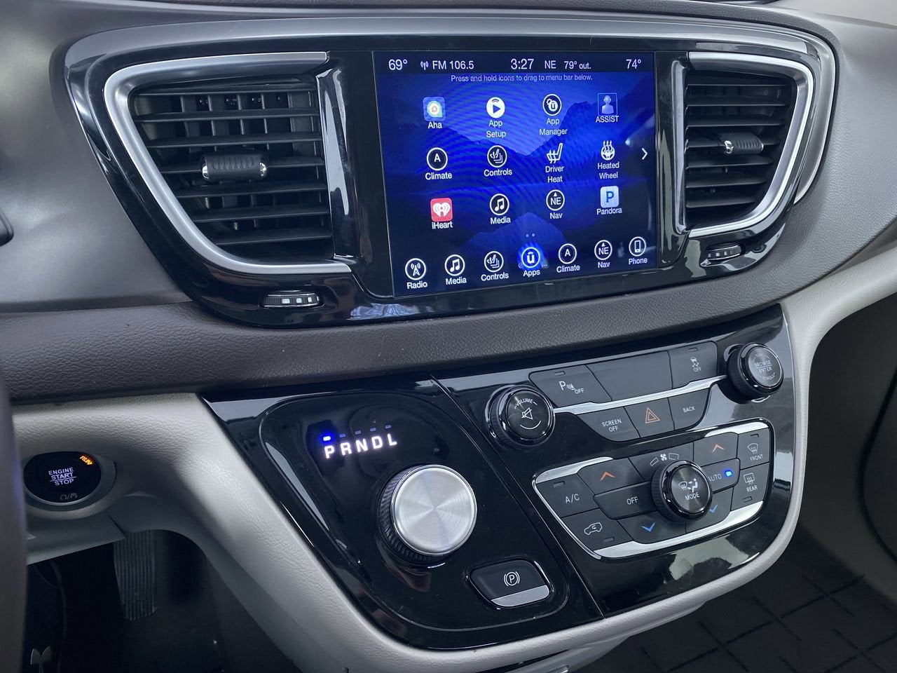 2017 Chrysler Pacifica Touring-L Plus