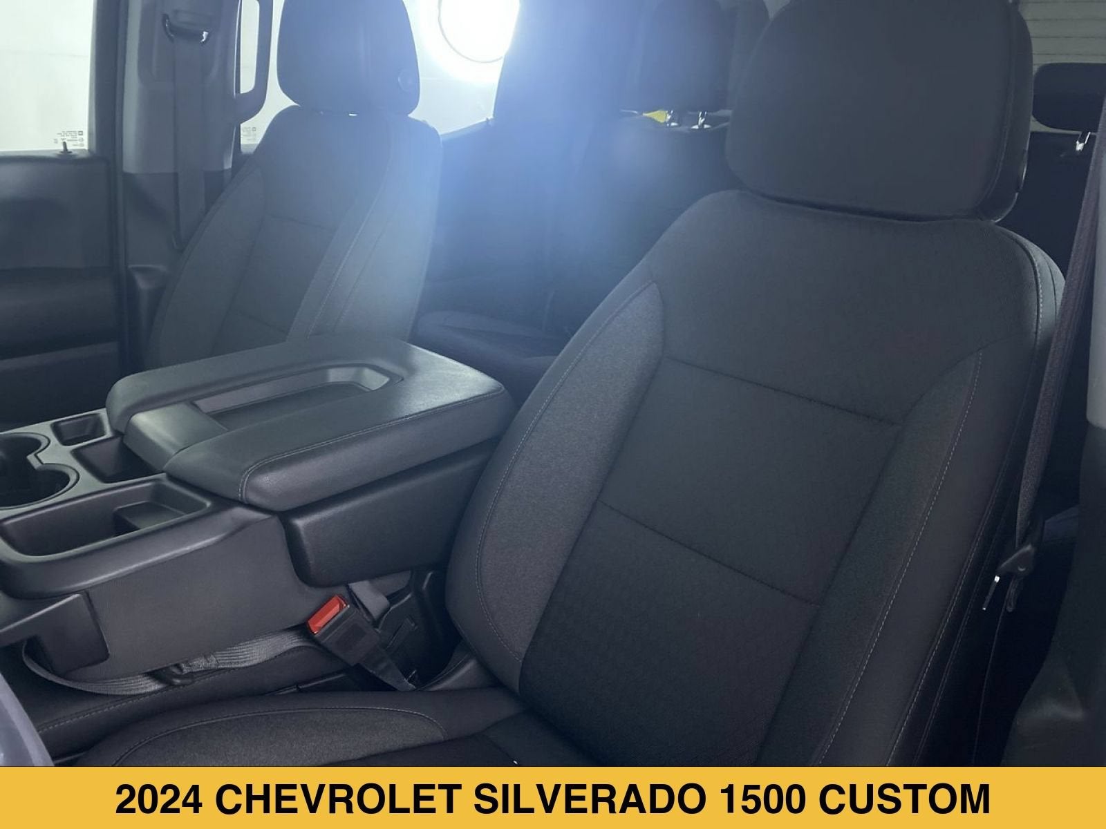 2024 Chevrolet Silverado 1500 Custom