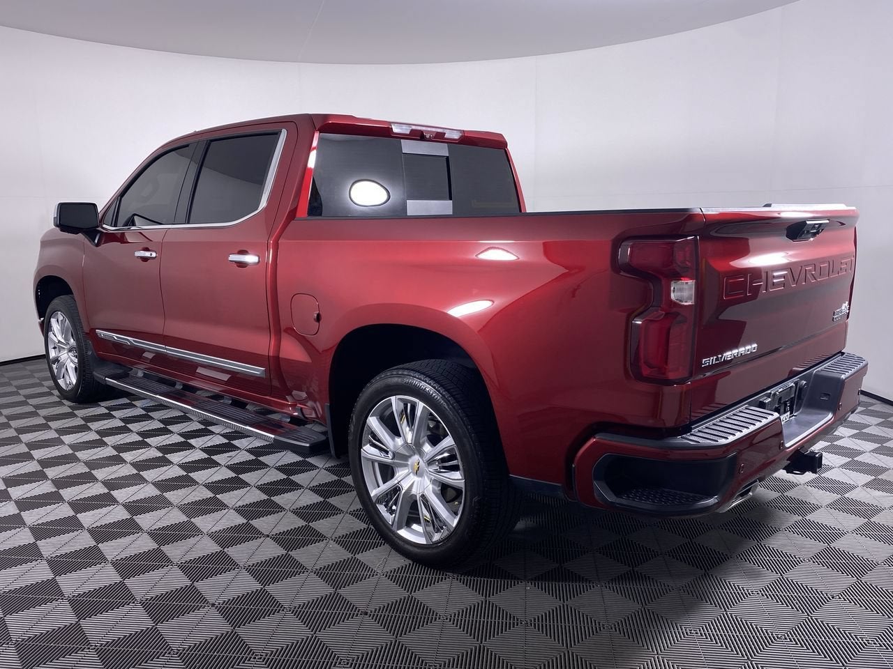 2025 Chevrolet Silverado 1500 High Country