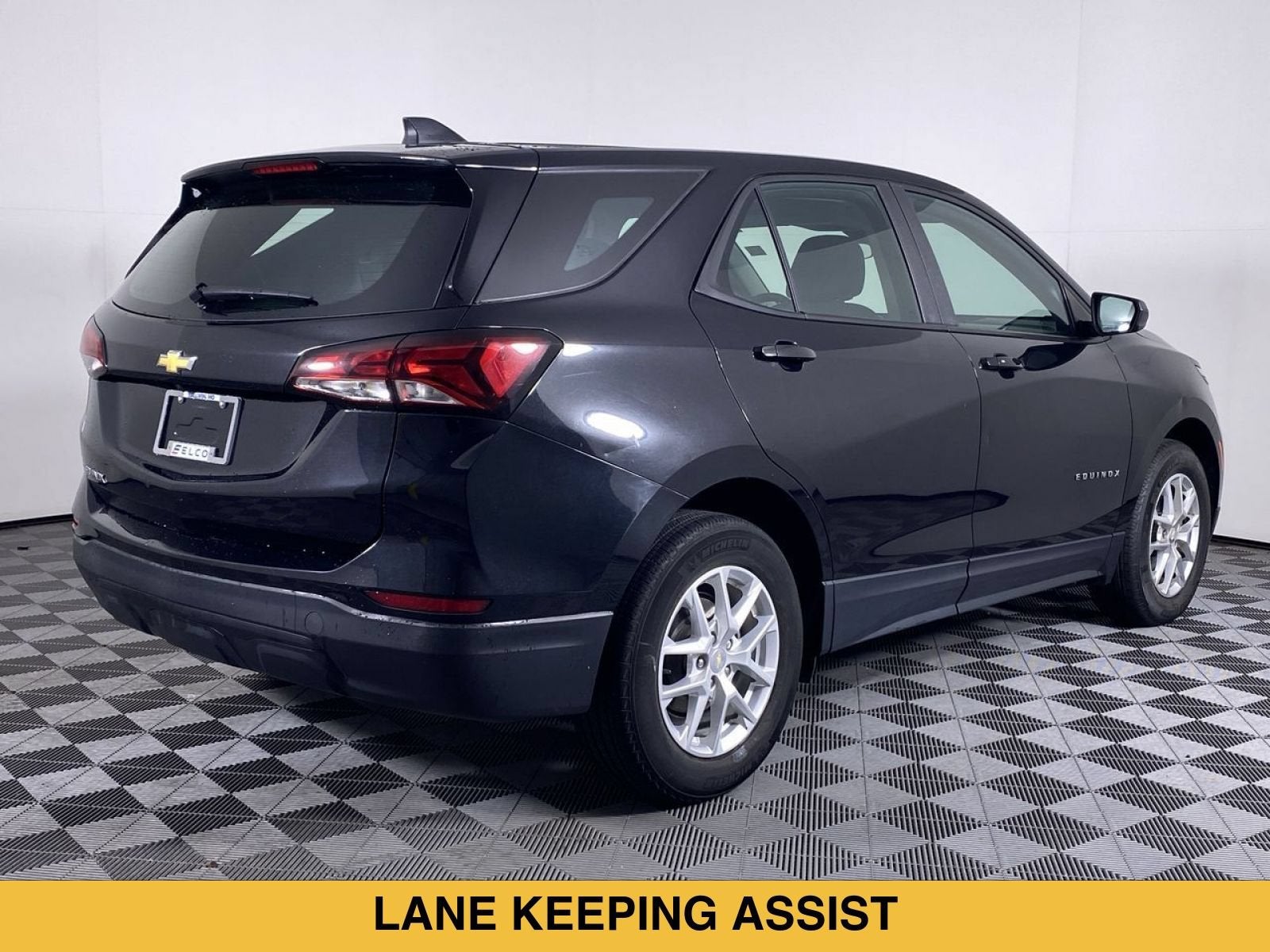 2023 Chevrolet Equinox LS
