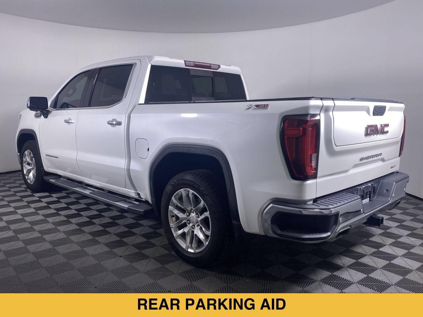 2019 GMC Sierra 1500 SLT