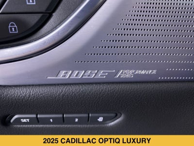 2025 Cadillac OPTIQ Luxury 2
