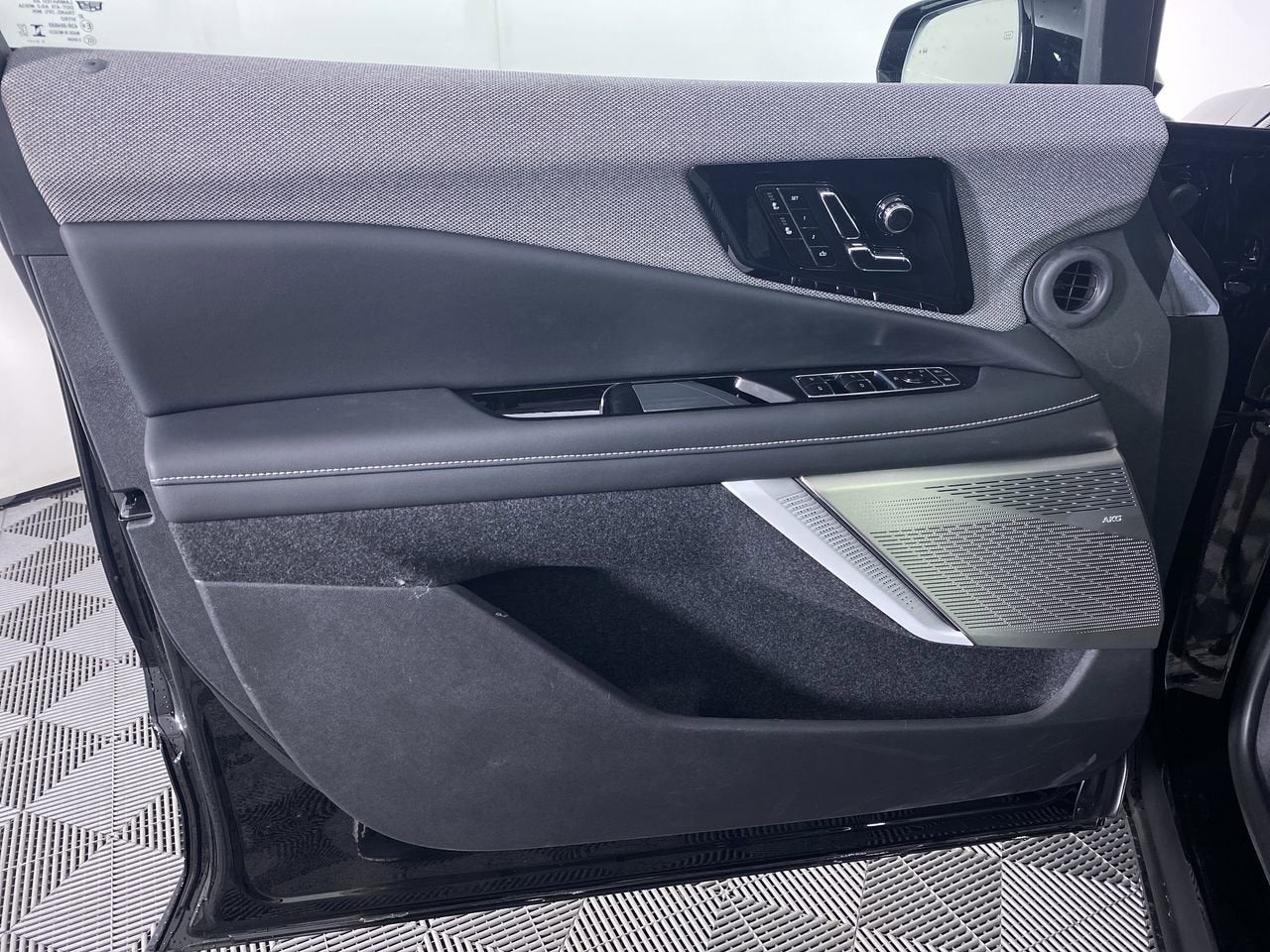 2025 Cadillac OPTIQ Sport 1