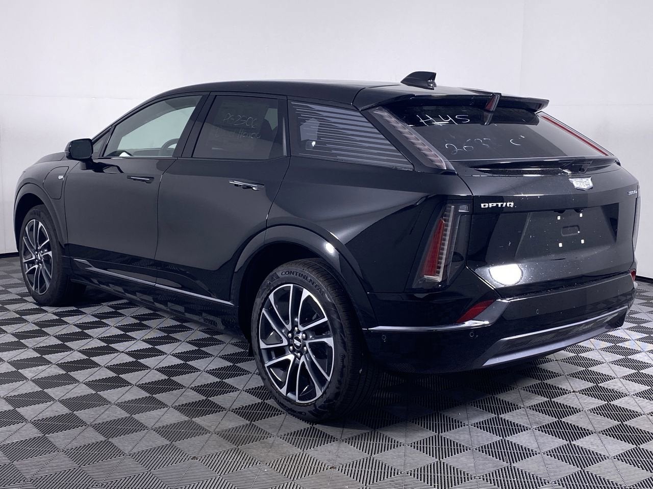 2025 Cadillac OPTIQ Sport 1