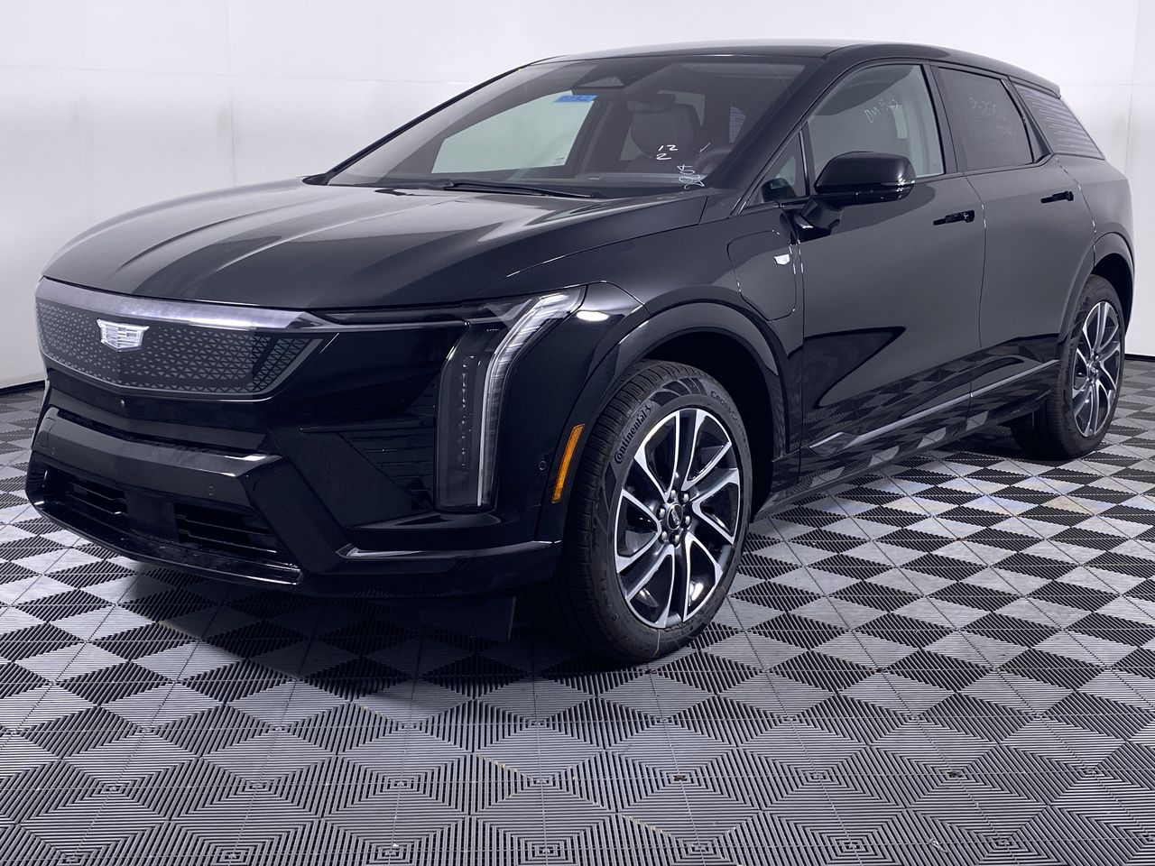 2025 Cadillac OPTIQ Sport 1