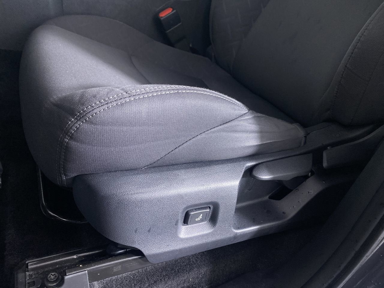 2025 Toyota Tacoma 4WD SR