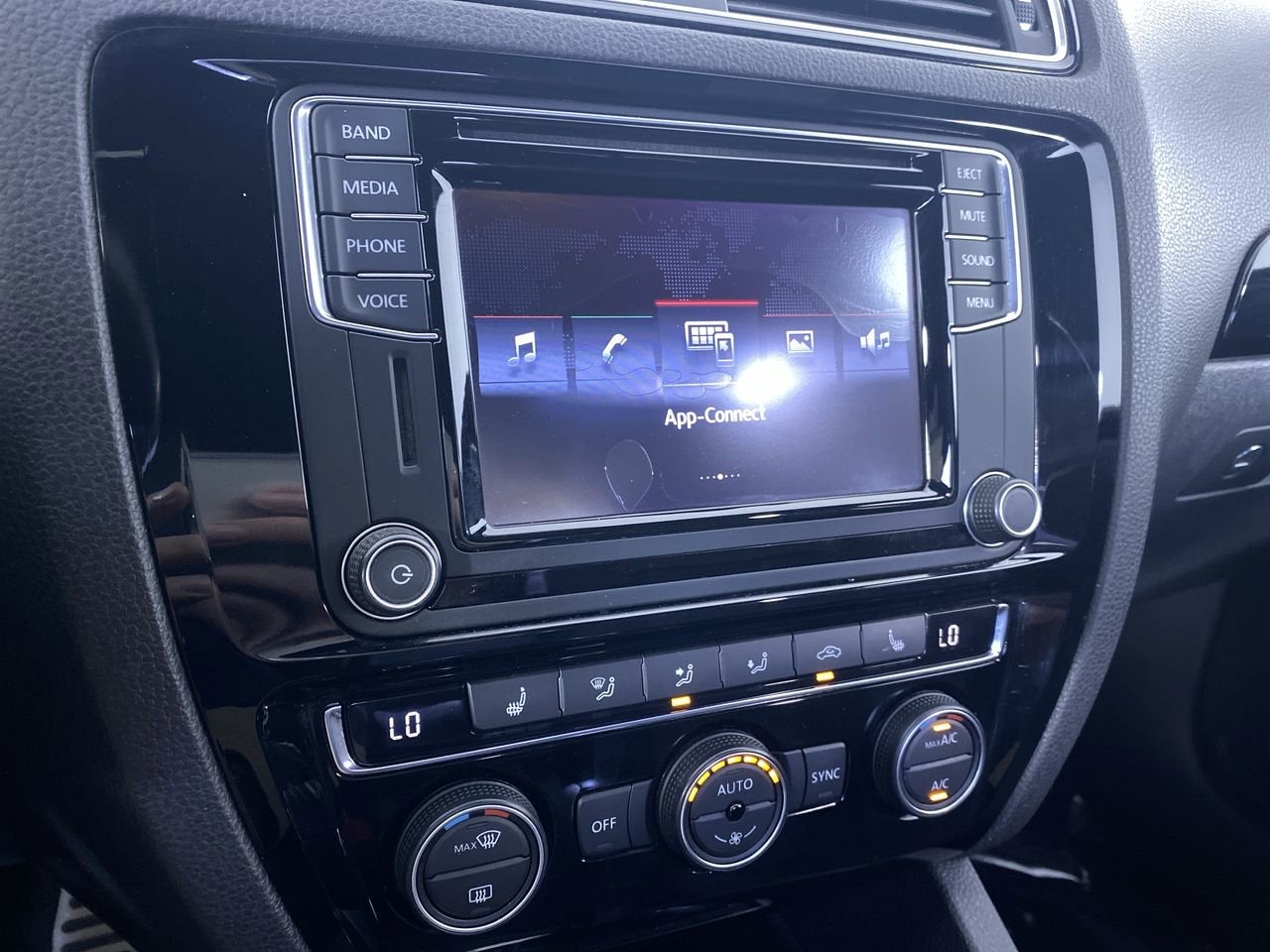 2016 Volkswagen Jetta 2.0T GLI SE