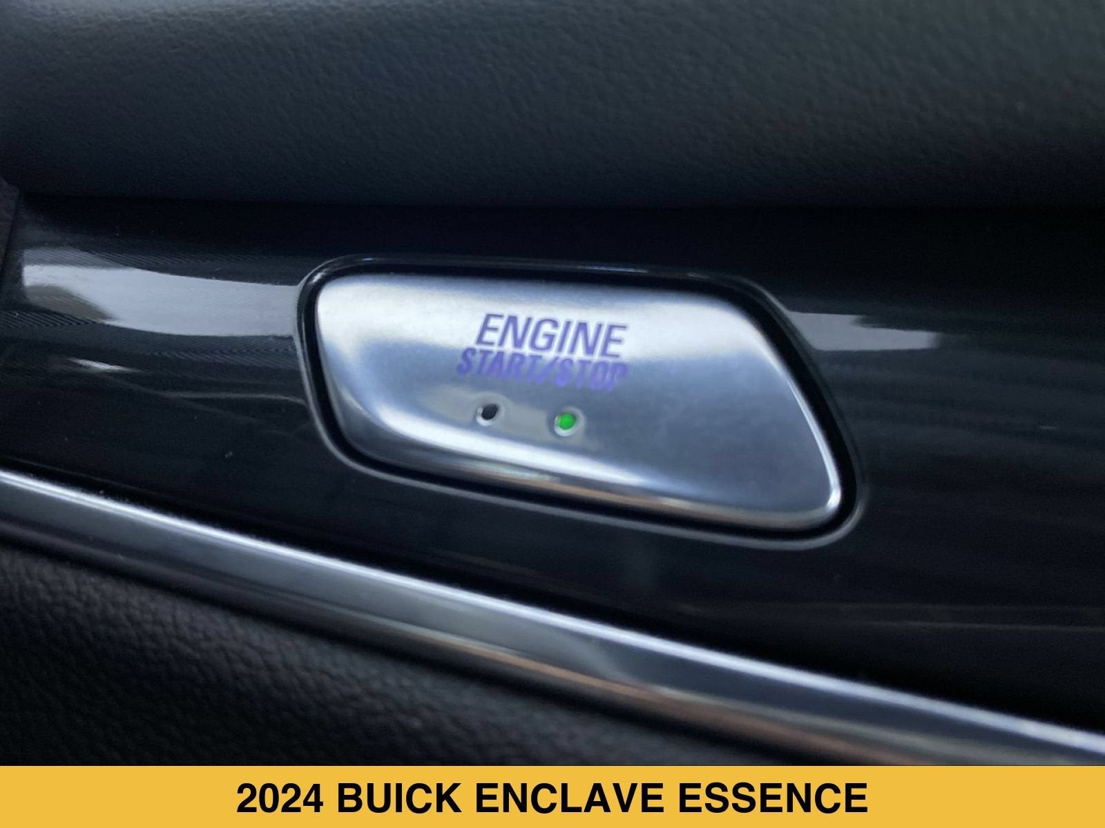 2024 Buick Enclave Essence