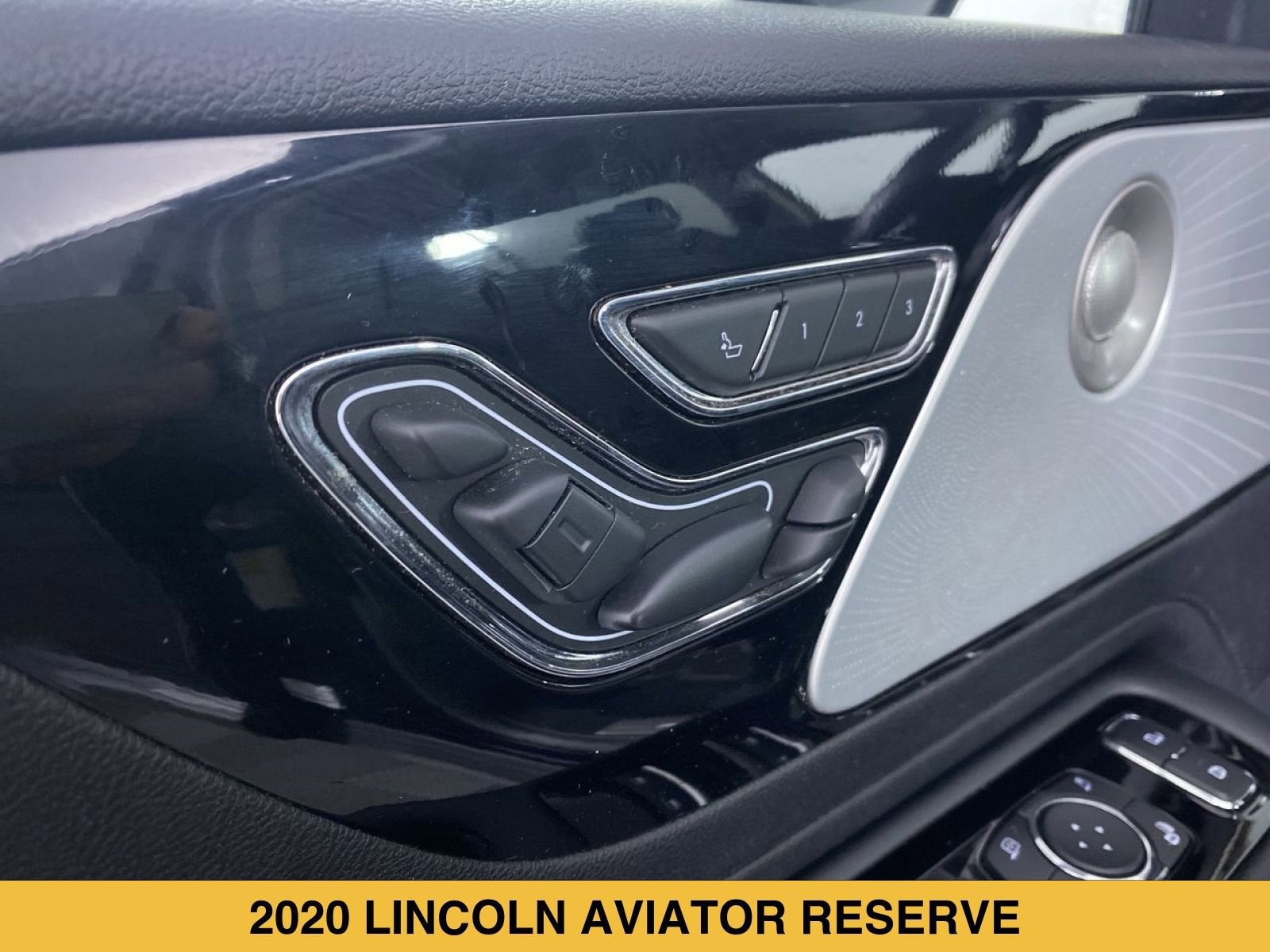 2020 Lincoln Aviator Reserve