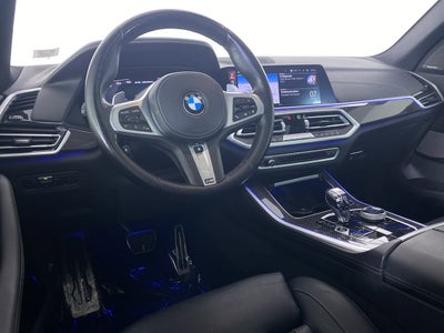 2022 BMW X5 M50i
