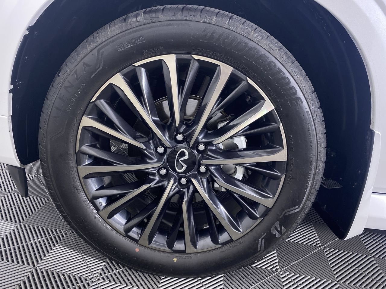 2026 INFINITI QX80 AUTOGRAPH AWD