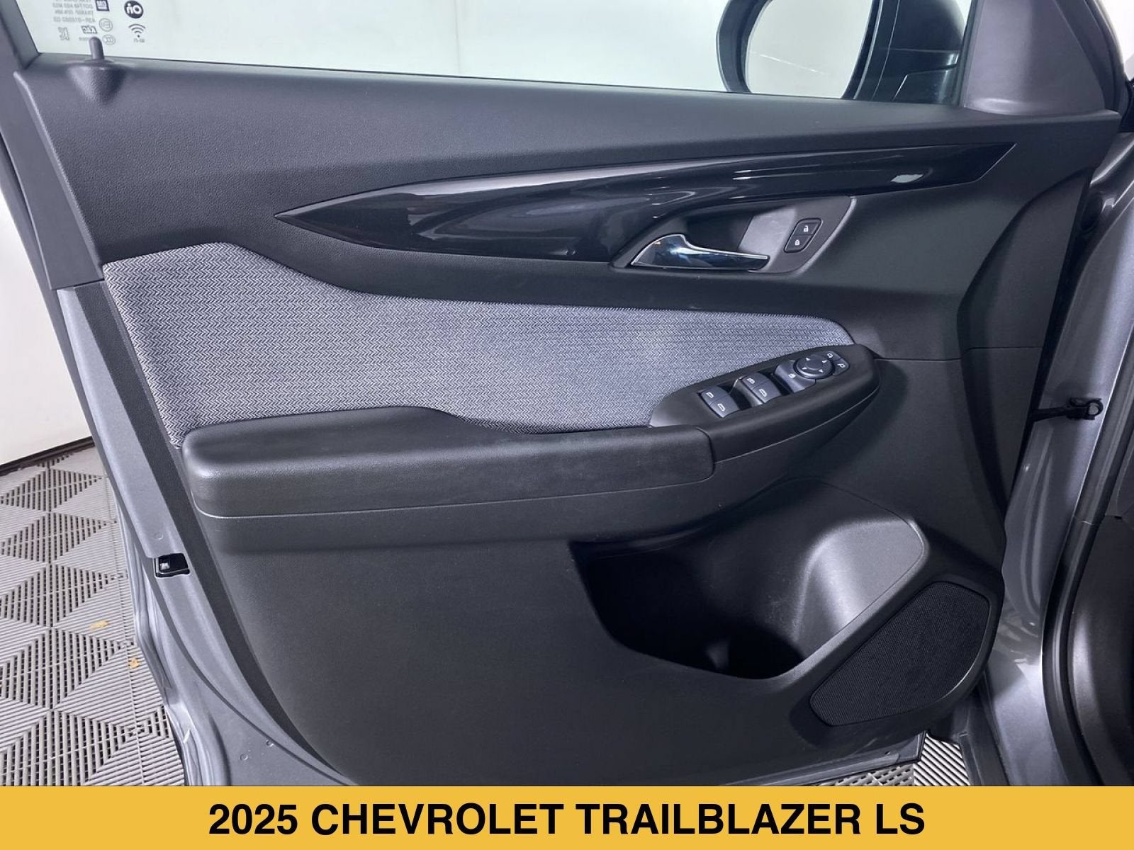 2025 Chevrolet Trailblazer LS
