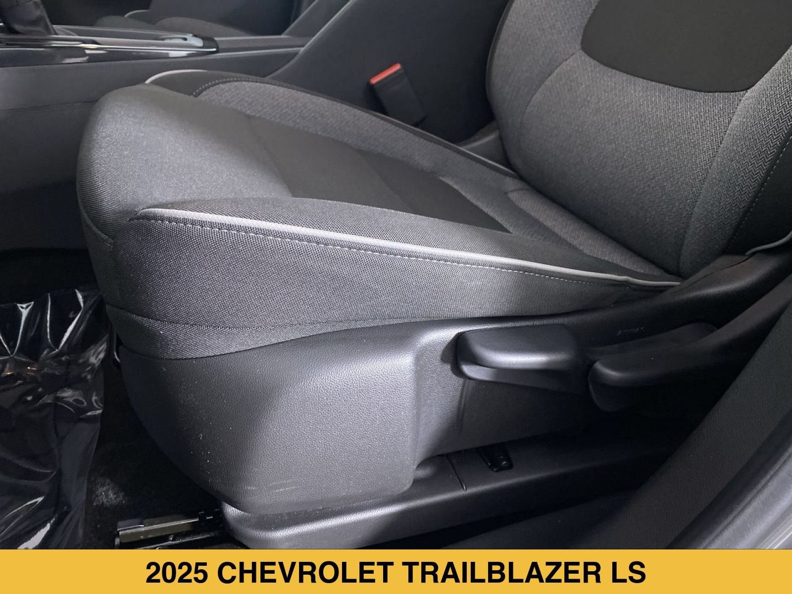 2025 Chevrolet Trailblazer LS
