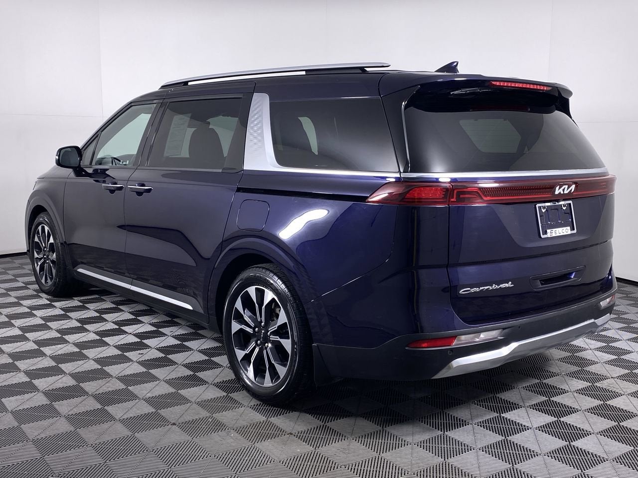 2022 Kia Carnival MPV EX