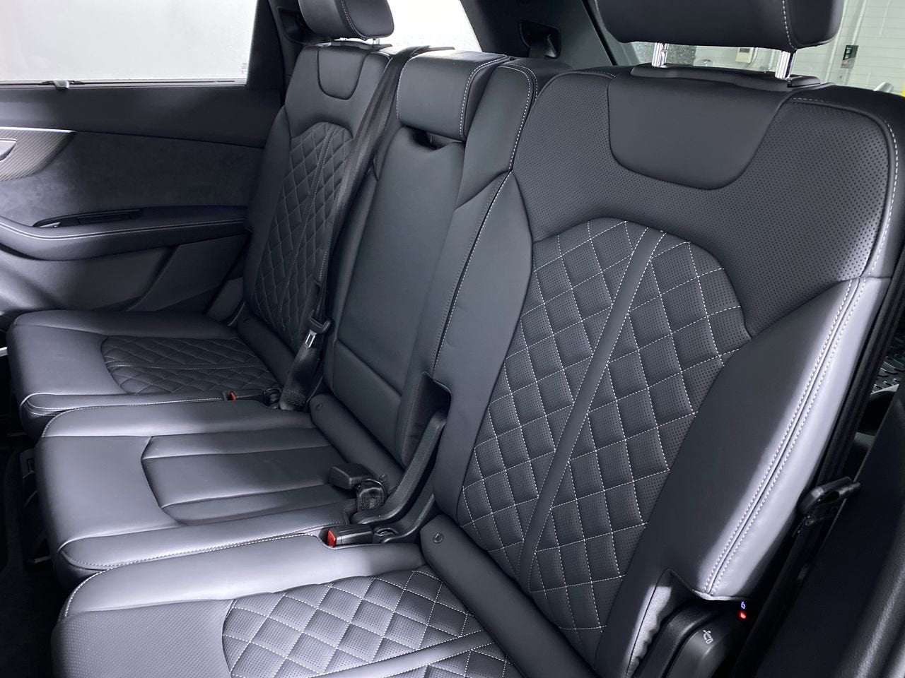 2025 Audi SQ7 Premium Plus TFSI quattro Tiptronic