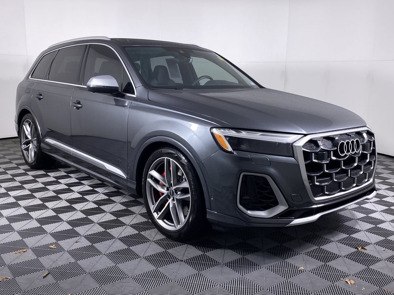 2025 Audi SQ7 Premium Plus TFSI quattro Tiptronic