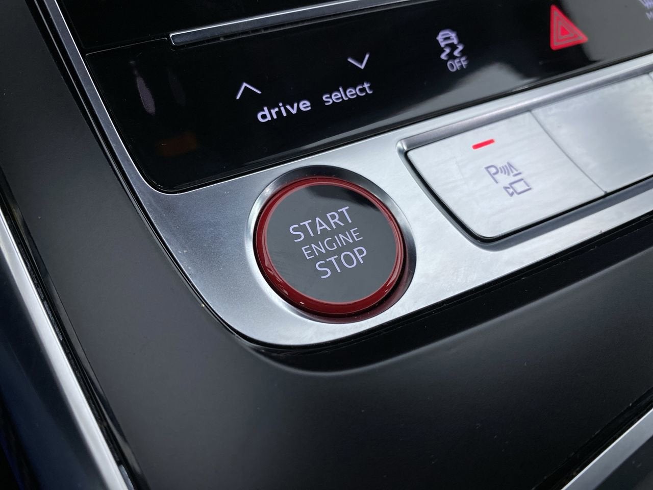 2025 Audi SQ7 Premium Plus TFSI quattro Tiptronic