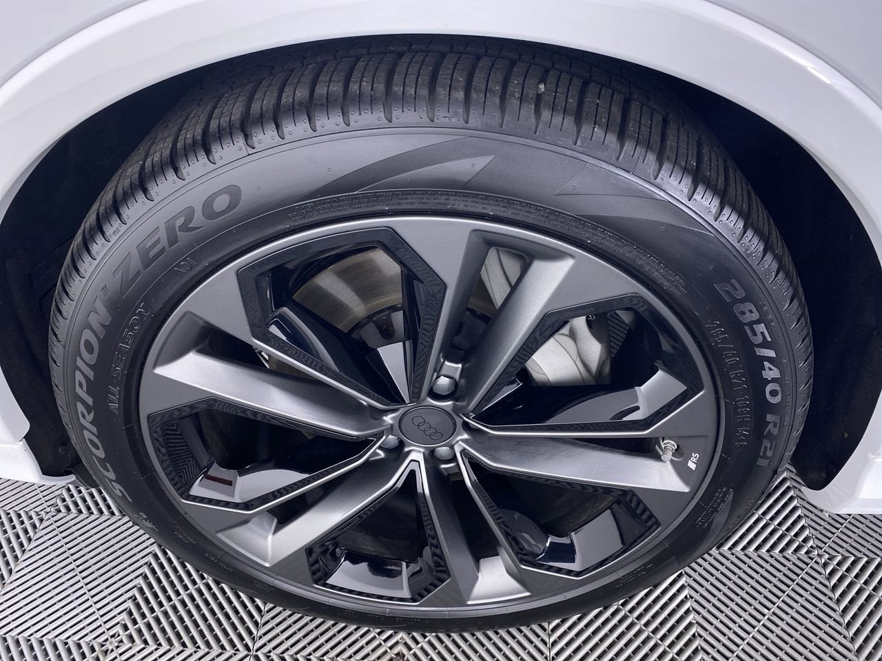 2026 Audi Q7 Prestige 55 TFSI quattro tiptronic