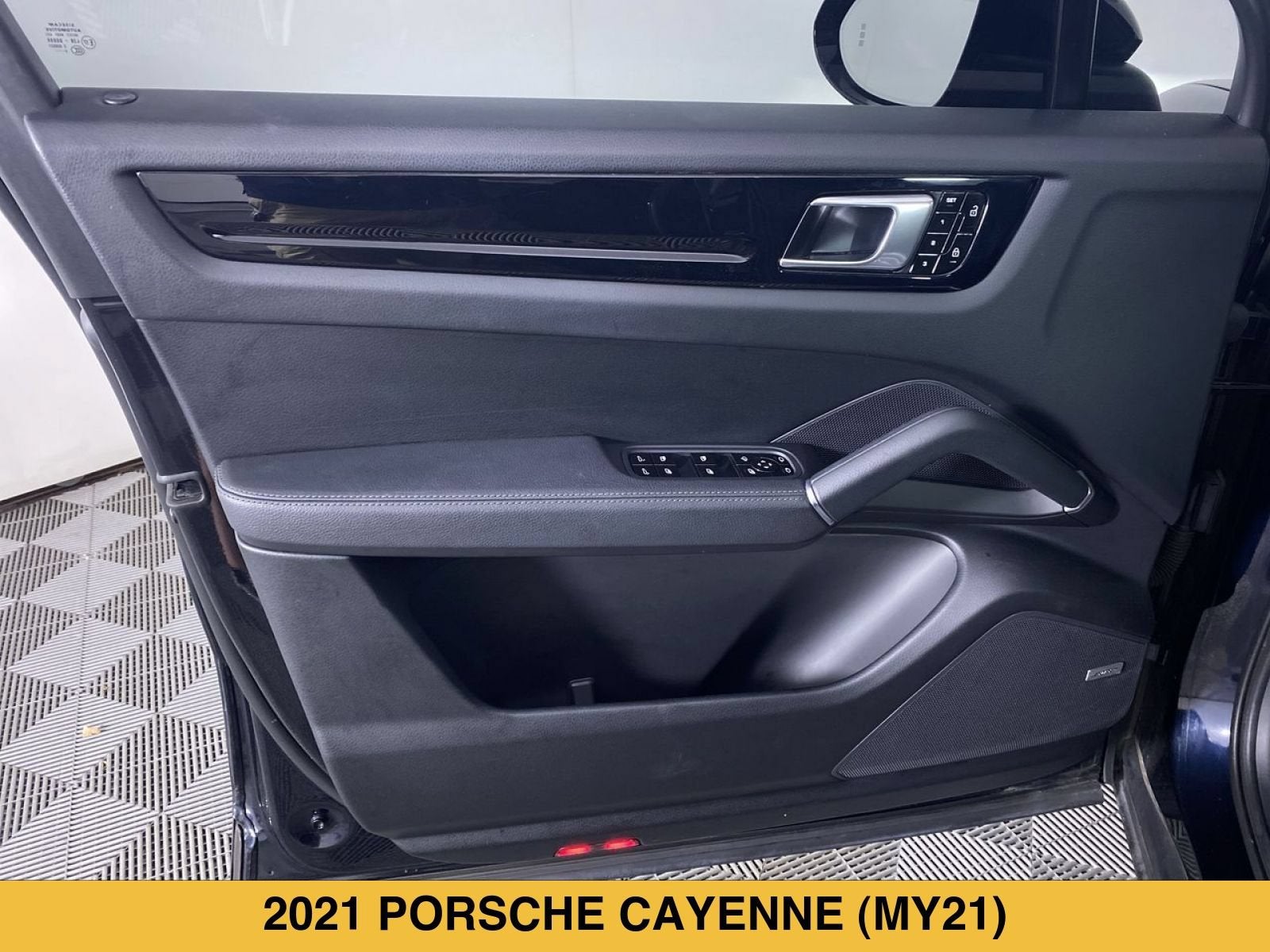 2021 Porsche Cayenne Cayenne (MY21)