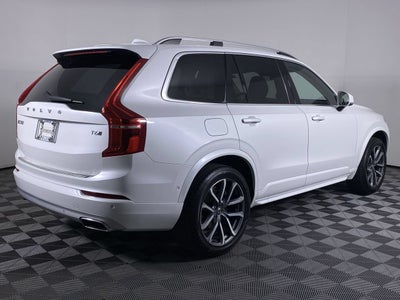 2018 Volvo XC90 T6 Momentum