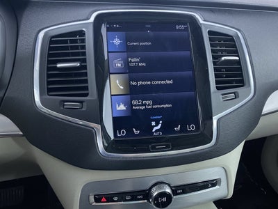 2018 Volvo XC90 T6 Momentum