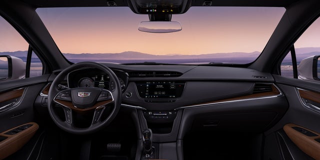The Premium Technology Packed Infotainment System of the Cadillac XT5